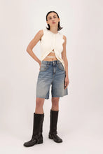 Carica l'immagine nel visualizzatore di Gallery, ICON DENIM SHORT LEA