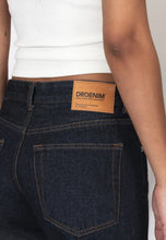 Carica l'immagine nel visualizzatore di Gallery, DR DENIM RHUE HIGH WIDE

