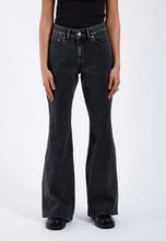 Carica l'immagine nel visualizzatore di Gallery, DR DENIM JEANS ELBA
