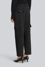 Carica l'immagine nel visualizzatore di Gallery, SEMICOUTURE PANTALONE JUSTINA
