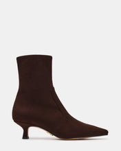 Carica l'immagine nel visualizzatore di Gallery, STEVE MADDEN STIVALE CHECKLIST
